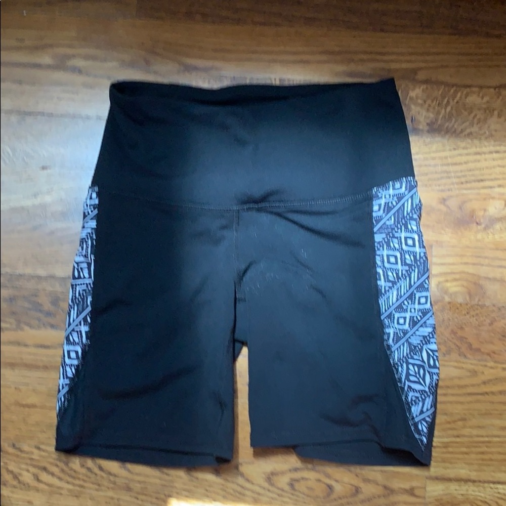 Yoga shorts